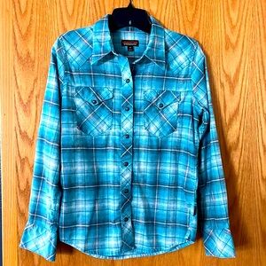 Women’s Patagonia Snap Button-Down Shirt